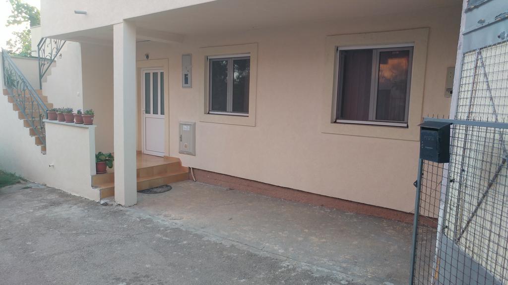 Apartman Any Bar Zewnętrze zdjęcie